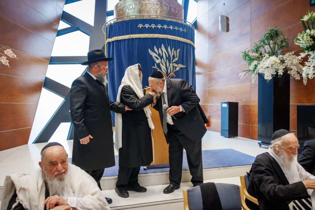 עצרת אלפים במקסיקו במהלך מסע "קרן עולם התורה" עצרת אלפים במקסיקו במהלך מסע "קרן עולם התורה"