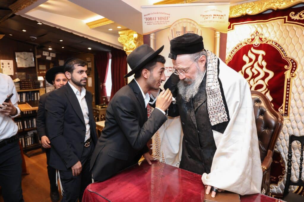 גלריה: האברכים עלו להתברך במעונם של גדולי ישראל גלריה: האברכים עלו להתברך במעונם של גדולי ישראל
