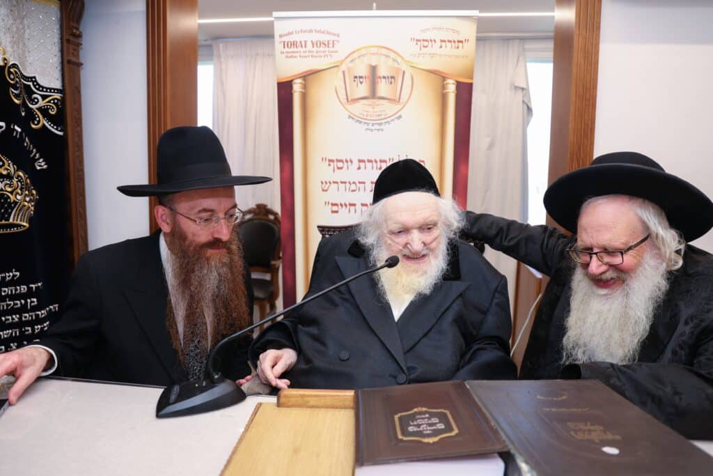 גלריה: האברכים עלו להתברך במעונם של גדולי ישראל גלריה: האברכים עלו להתברך במעונם של גדולי ישראל
