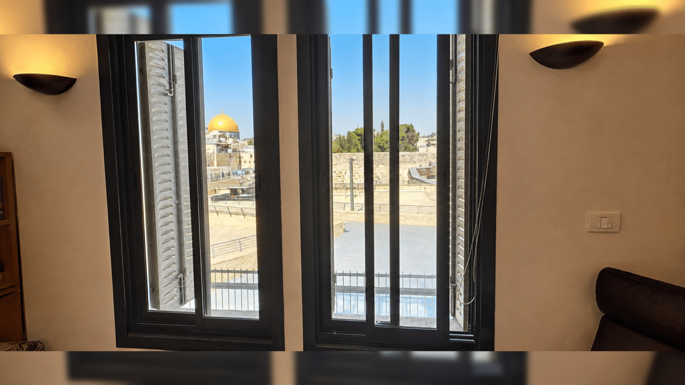 דירה מול הכותל מוצעת למכירה ב-50 מיליון שקל