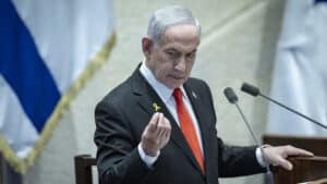 וינטר סינן את הלשכה: הקרב של נתניהו לאיחוד גוש הימין