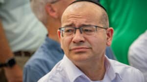 בגלל נתניהו: ראש המוסד גופמן לא יעסוק בפרשת קטארגייט