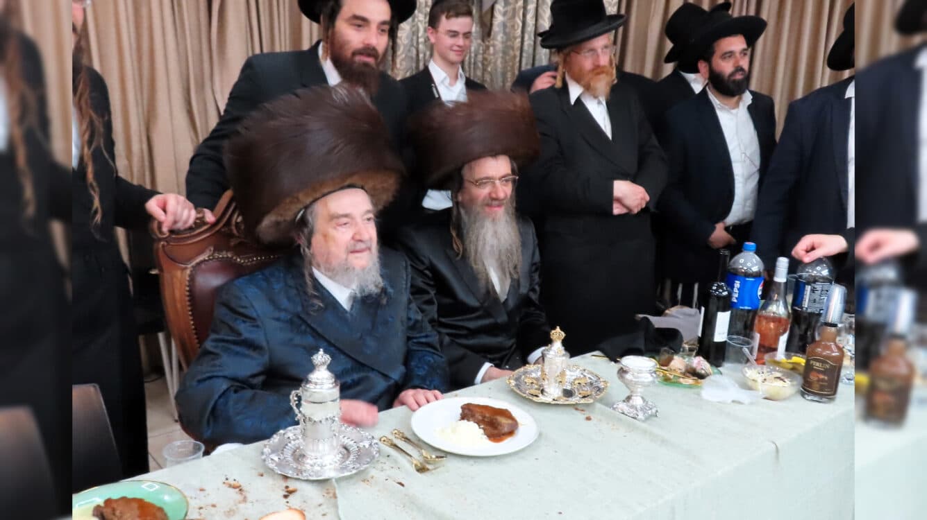 גלריה: המשפיע הגרי"מ שכטר הגיע לבר מצוה של נינו