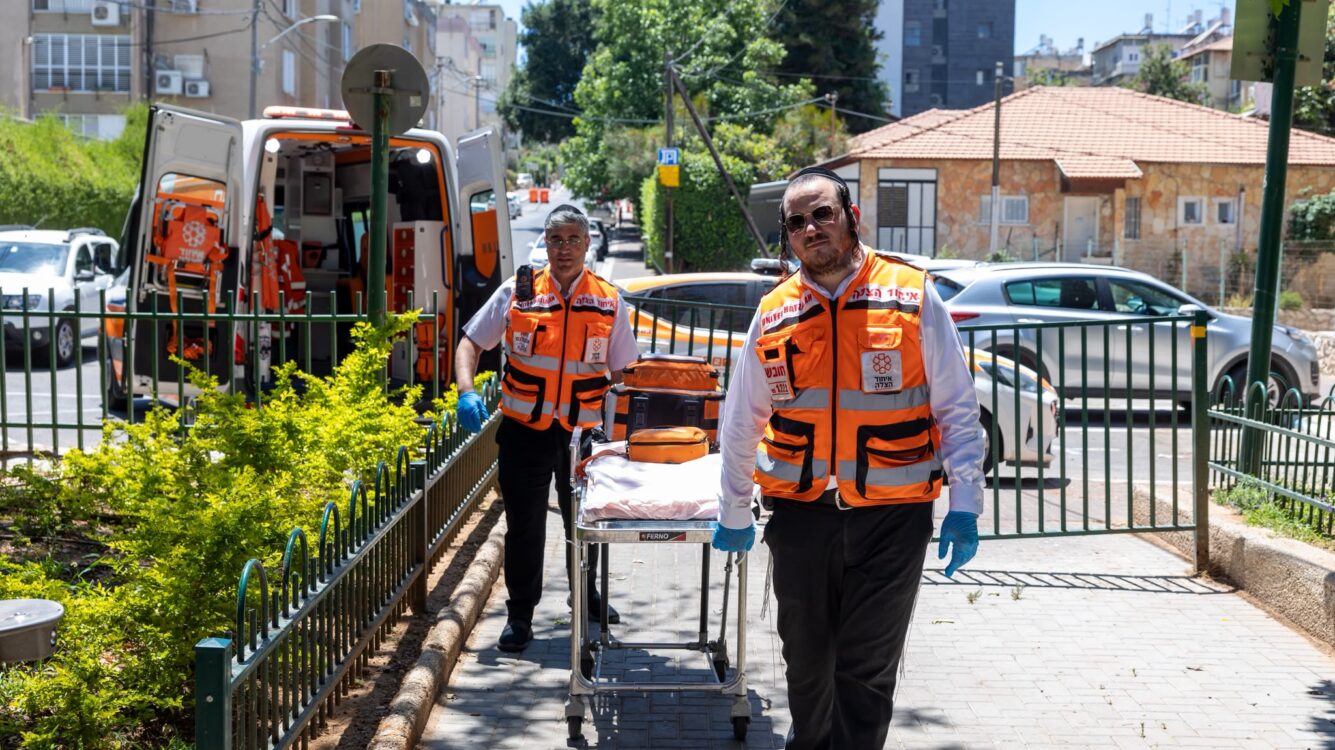 התחשמלה ואיבדה הכרה – בעלה הציל אותה תוך דקות