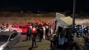 זירת אימה בצומת תל ערד: הרכב נמחץ, בן 50 נהרג
