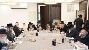 גדולי רבני ברסלב בכינוס הוקרה לראשי ממשל אוקראינה