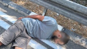מרדף דרמטי בפתח תקווה: החשוד בגניבת האופנוע נורה