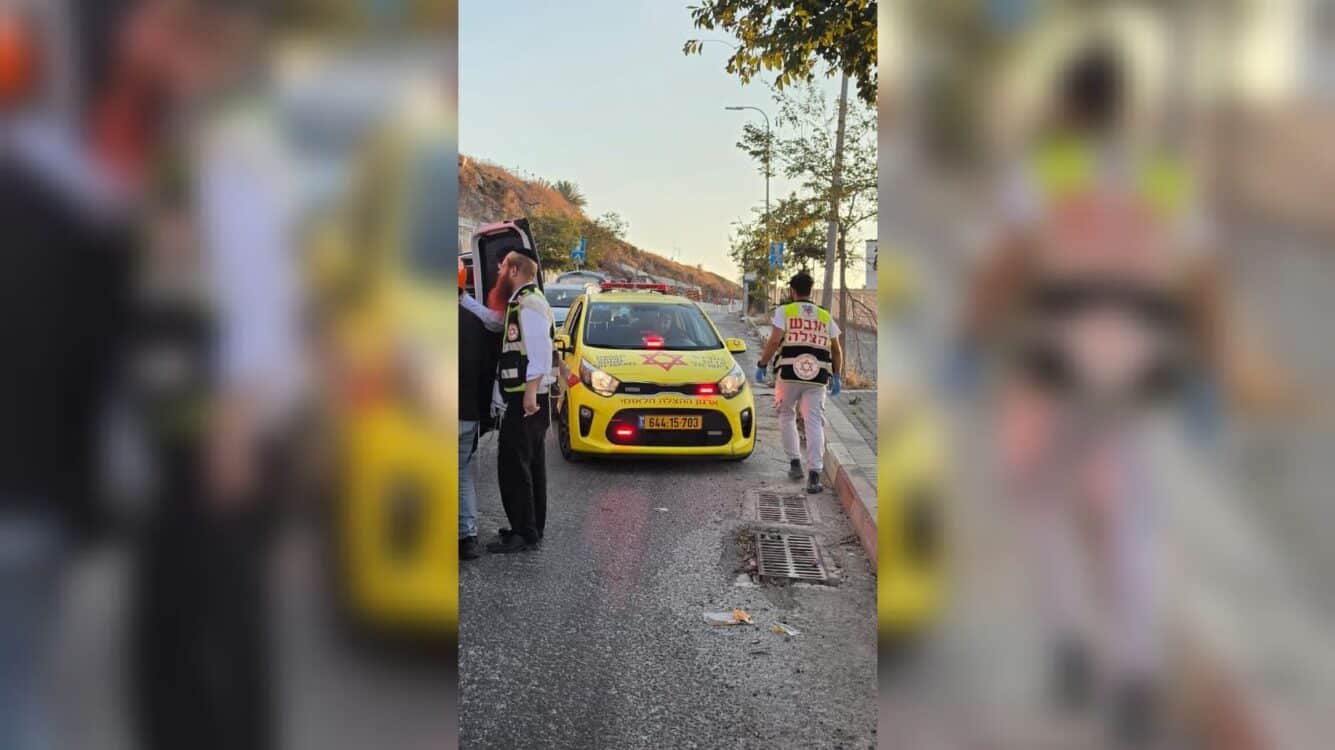 חרדה בטבריה: תינוק בן שנה נפגע מרכב - מצבו קשה