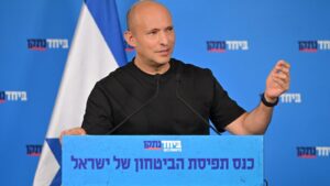 בנט מציע: להפוך את המשוואה על איראן