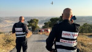 שריפת ענק משתוללת סמוך ליישוב אפקה - התושבים פונו