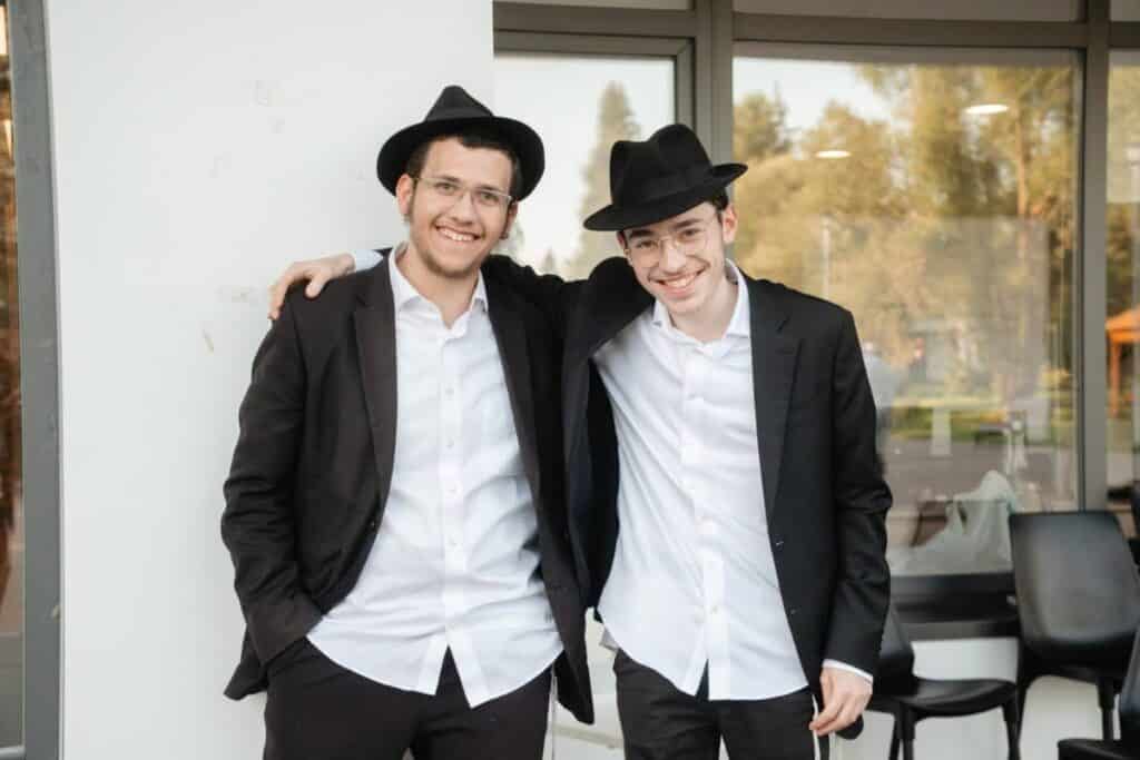 מעמד מרומם לרגל סיום שנת הלימודים בישיבה לצעירים במוסקבה מעמד מרומם לרגל סיום שנת הלימודים בישיבה לצעירים במוסקבה