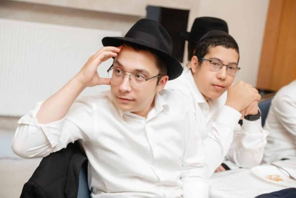 מעמד מרומם לרגל סיום שנת הלימודים בישיבה לצעירים במוסקבה מעמד מרומם לרגל סיום שנת הלימודים בישיבה לצעירים במוסקבה