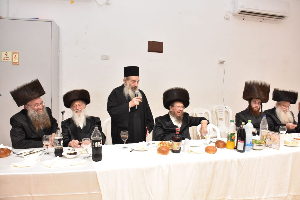 שמחת השבע ברכות לנכדת הגאון הגדול רבי משה נחשוני שליט"א שמחת השבע ברכות לנכדת הגאון הגדול רבי משה נחשוני שליט"א