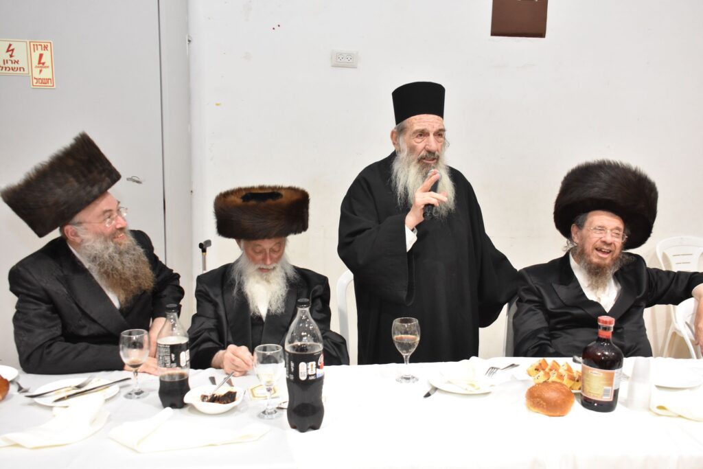 שמחת השבע ברכות לנכדת הגאון הגדול רבי משה נחשוני שליט"א שמחת השבע ברכות לנכדת הגאון הגדול רבי משה נחשוני שליט"א