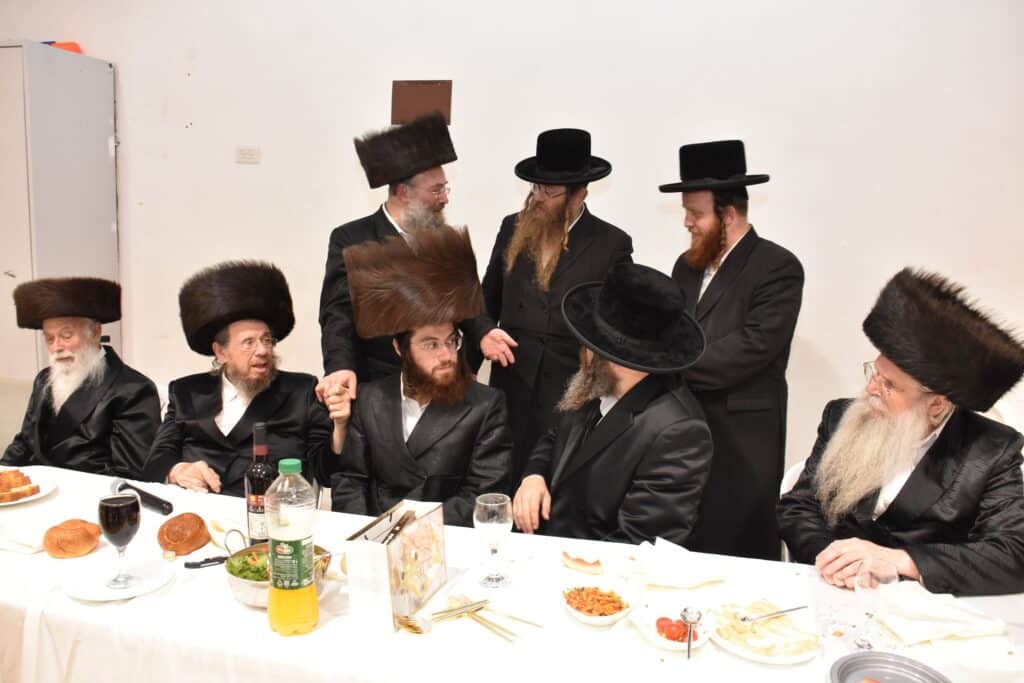 שמחת השבע ברכות לנכדת הגאון הגדול רבי משה נחשוני שליט"א שמחת השבע ברכות לנכדת הגאון הגדול רבי משה נחשוני שליט"א