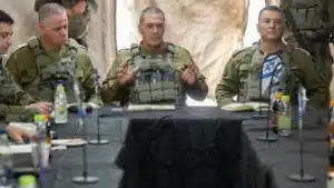 הרמטכ"ל באיום דרמטי: "מי שלקח חלק בטבח יחיה בנרדפות"