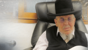 מרן הגר"י אזרחי לא הצליח לעבור לסדר היום: "אני נסער מאוד ממה ששמעתי"