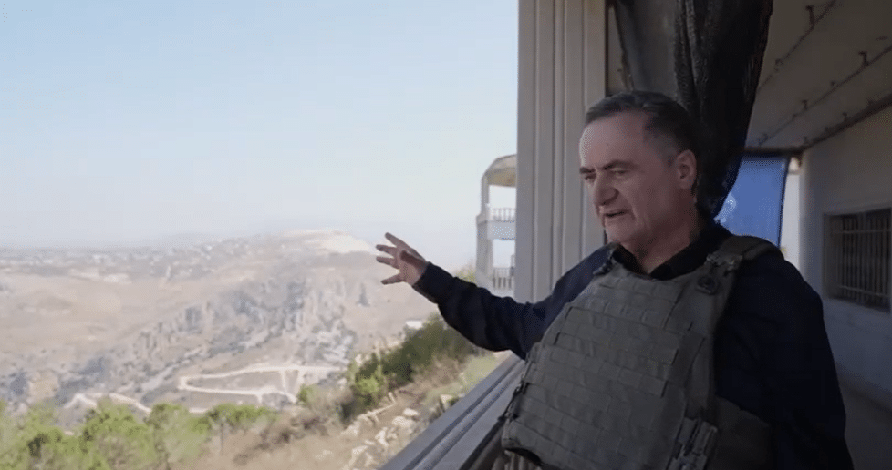 כ"ץ בלבנון: "התושבים בחוץ, החיילים בפנים והבתים הרוסים"