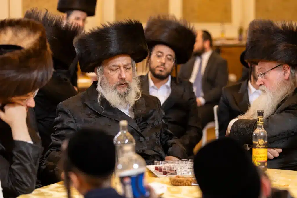 שמחת בית רימנוב: נכד האדמו"ר מקאמרנא נישא באנטוורפן שמחת בית רימנוב: נכד האדמו"ר מקאמרנא נישא באנטוורפן