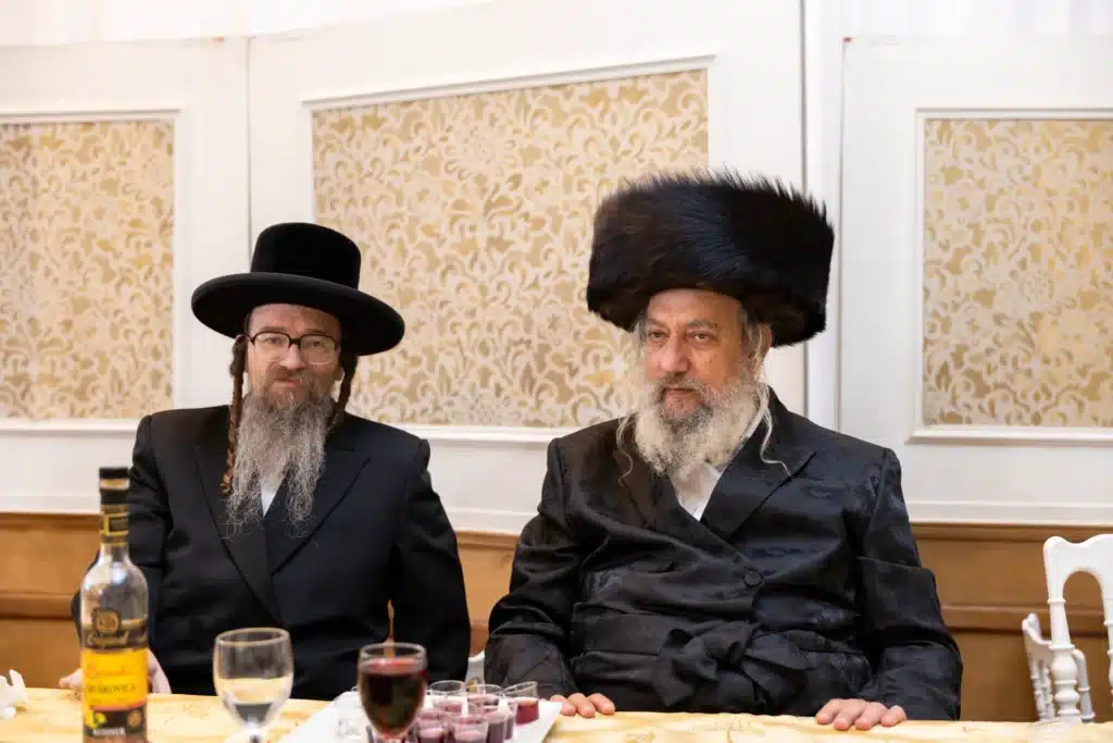 שמחת בית רימנוב: נכד האדמו"ר מקאמרנא נישא באנטוורפן שמחת בית רימנוב: נכד האדמו"ר מקאמרנא נישא באנטוורפן