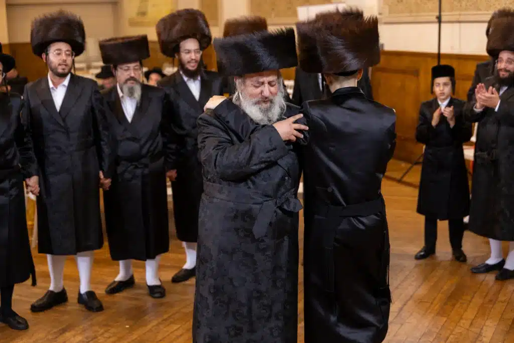 שמחת בית רימנוב: נכד האדמו"ר מקאמרנא נישא באנטוורפן שמחת בית רימנוב: נכד האדמו"ר מקאמרנא נישא באנטוורפן
