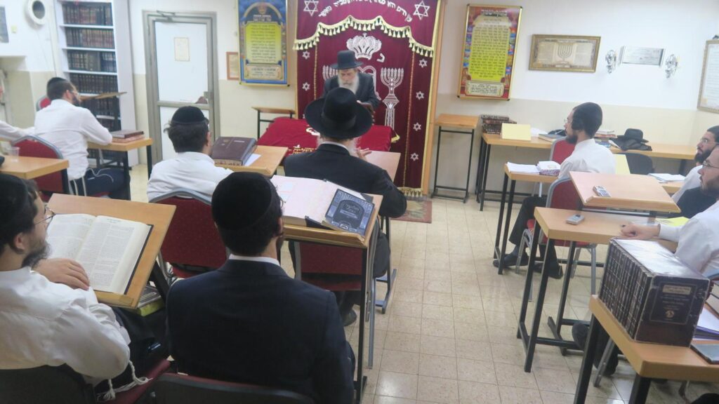 הגר"ש שטיינמן בביקור מיוחד בקהילת האברכים בעיר הצפונית הגר"ש שטיינמן בביקור מיוחד בקהילת האברכים בעיר הצפונית