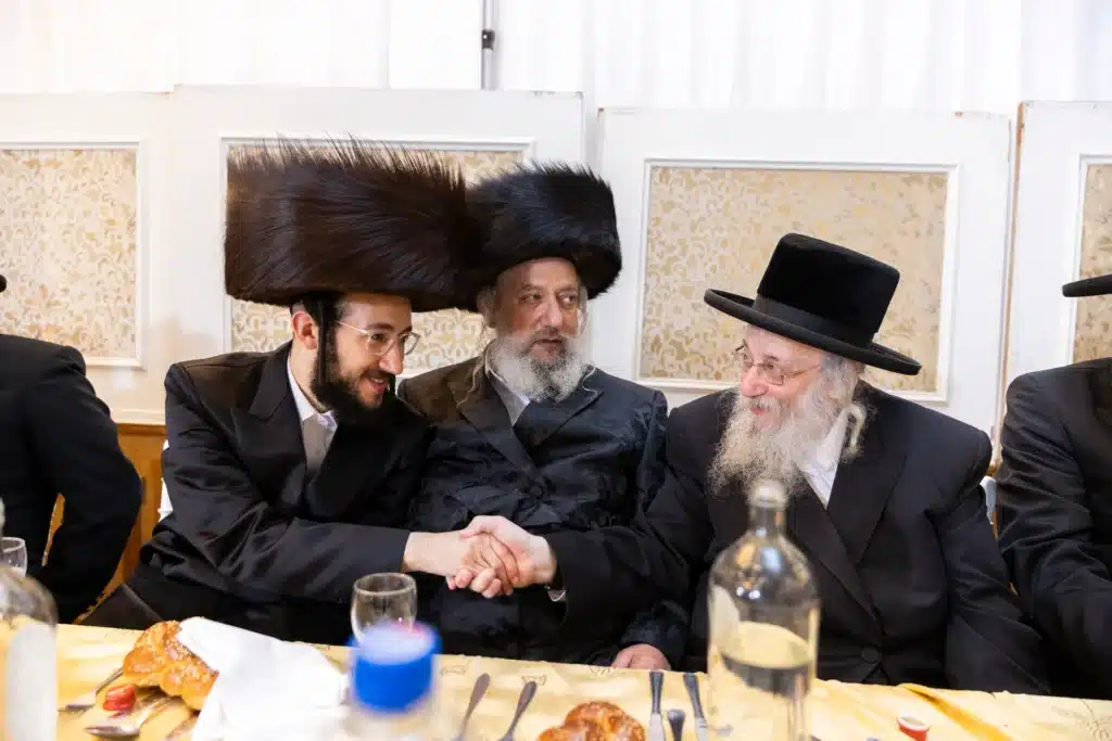 שמחת בית רימנוב: נכד האדמו"ר מקאמרנא נישא באנטוורפן שמחת בית רימנוב: נכד האדמו"ר מקאמרנא נישא באנטוורפן
