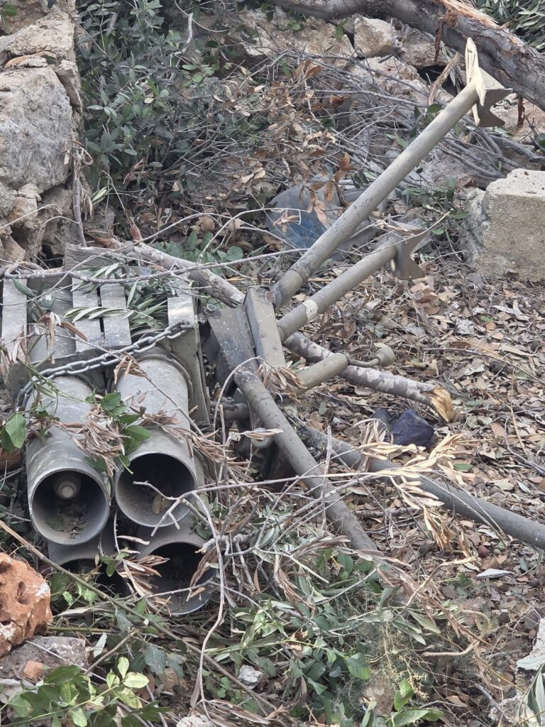 בפעילות בדרום לבנון: צה"ל חשף מאגר אמל"ח של חיזבאללה בפעילות בדרום לבנון: צה"ל חשף מאגר אמל"ח של חיזבאללה