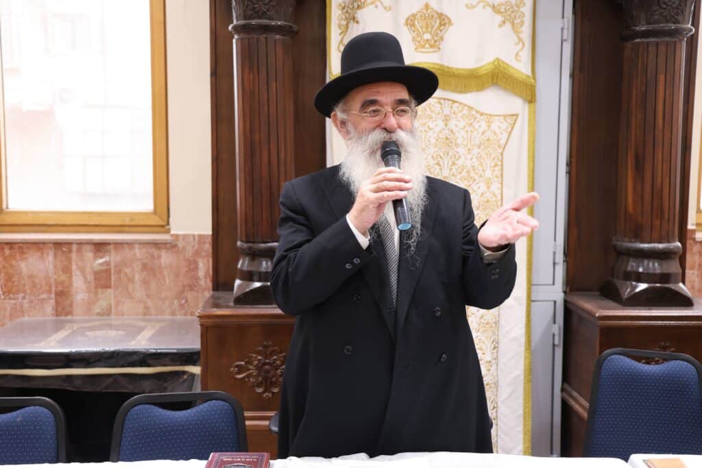 עם חלוקת מלגות: מעמד הקבלת פני רבו האדיר של ארגון "מסורת" עם חלוקת מלגות: מעמד הקבלת פני רבו האדיר של ארגון "מסורת"