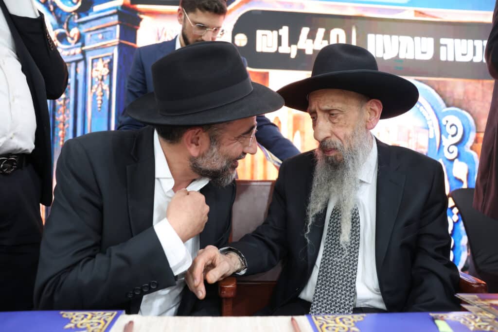 גלריה: בני התורה התגייסו להשלמת קומת היכל בית המדרש גלריה: בני התורה התגייסו להשלמת קומת היכל בית המדרש