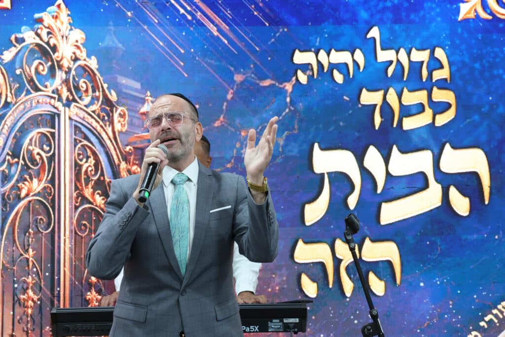 גלריה: בני התורה התגייסו להשלמת קומת היכל בית המדרש גלריה: בני התורה התגייסו להשלמת קומת היכל בית המדרש