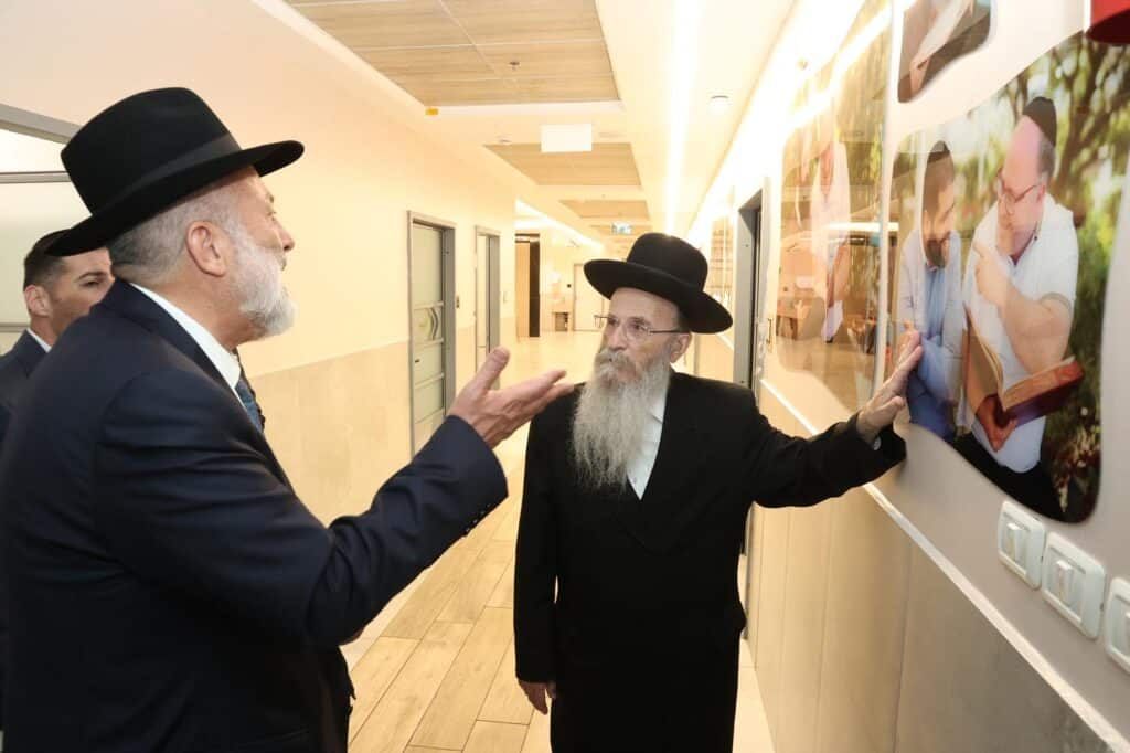 שמחת שבע ברכות לבתו של ח"כ ארז מלול - רבנים ואישי ציבור השתתפו שמחת שבע ברכות לבתו של ח"כ ארז מלול - רבנים ואישי ציבור השתתפו