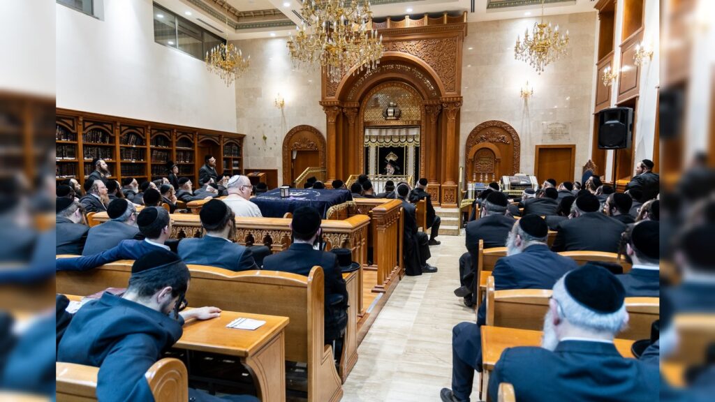 גלריה: המשפיע הגאון רבי אלימלך בידרמן בשיחת חיזוק בחיפה גלריה: המשפיע הגאון רבי אלימלך בידרמן בשיחת חיזוק בחיפה