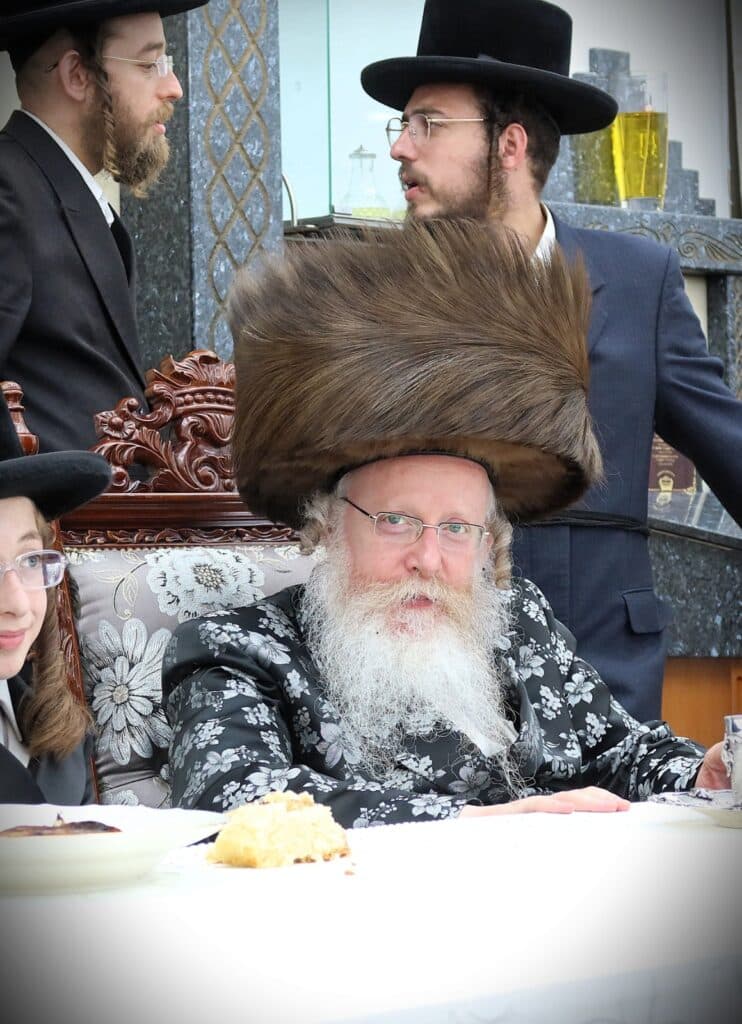 שמחת הבר מצוה לנכד כ"ק האדמו"ר מקרעטשניף - קרית גת שמחת הבר מצוה לנכד כ"ק האדמו"ר מקרעטשניף - קרית גת