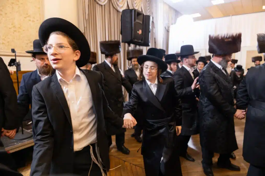 שמחת בית רימנוב: נכד האדמו"ר מקאמרנא נישא באנטוורפן שמחת בית רימנוב: נכד האדמו"ר מקאמרנא נישא באנטוורפן