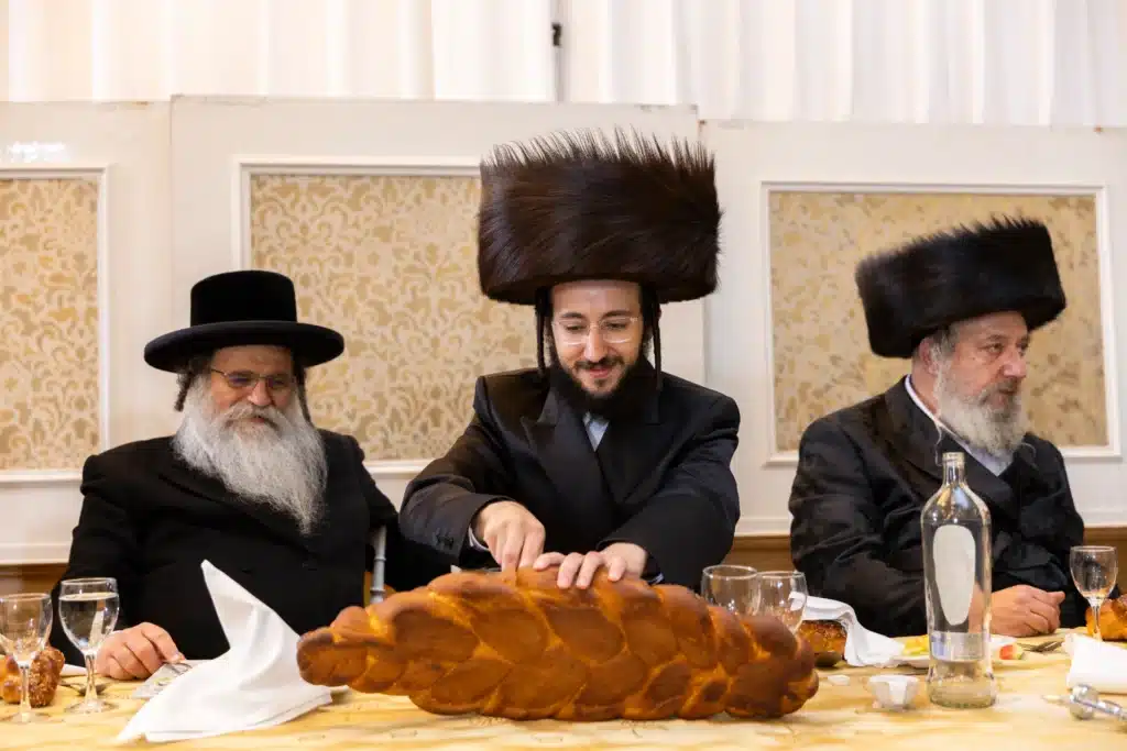 שמחת בית רימנוב: נכד האדמו"ר מקאמרנא נישא באנטוורפן שמחת בית רימנוב: נכד האדמו"ר מקאמרנא נישא באנטוורפן
