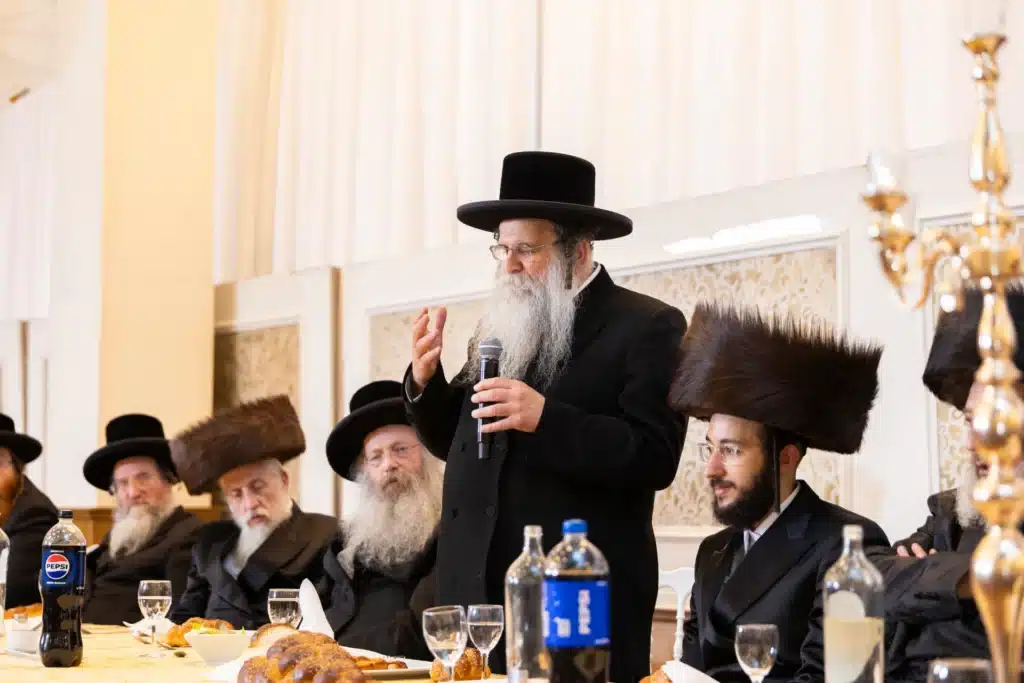 שמחת בית רימנוב: נכד האדמו"ר מקאמרנא נישא באנטוורפן שמחת בית רימנוב: נכד האדמו"ר מקאמרנא נישא באנטוורפן