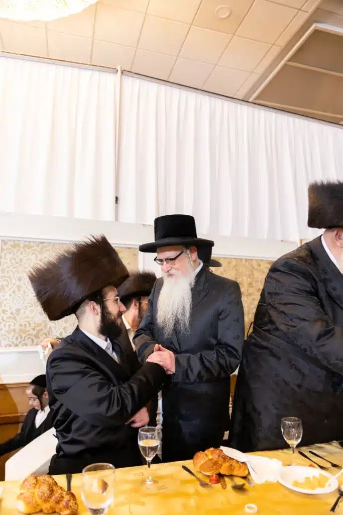 שמחת בית רימנוב: נכד האדמו"ר מקאמרנא נישא באנטוורפן שמחת בית רימנוב: נכד האדמו"ר מקאמרנא נישא באנטוורפן
