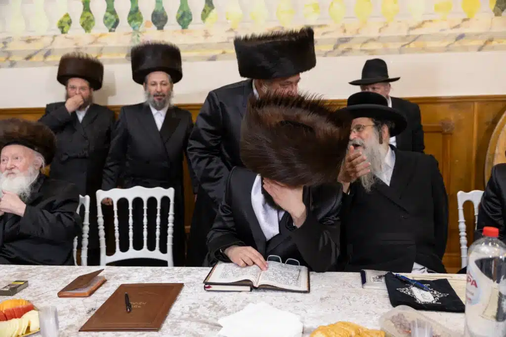 שמחת בית רימנוב: נכד האדמו"ר מקאמרנא נישא באנטוורפן שמחת בית רימנוב: נכד האדמו"ר מקאמרנא נישא באנטוורפן