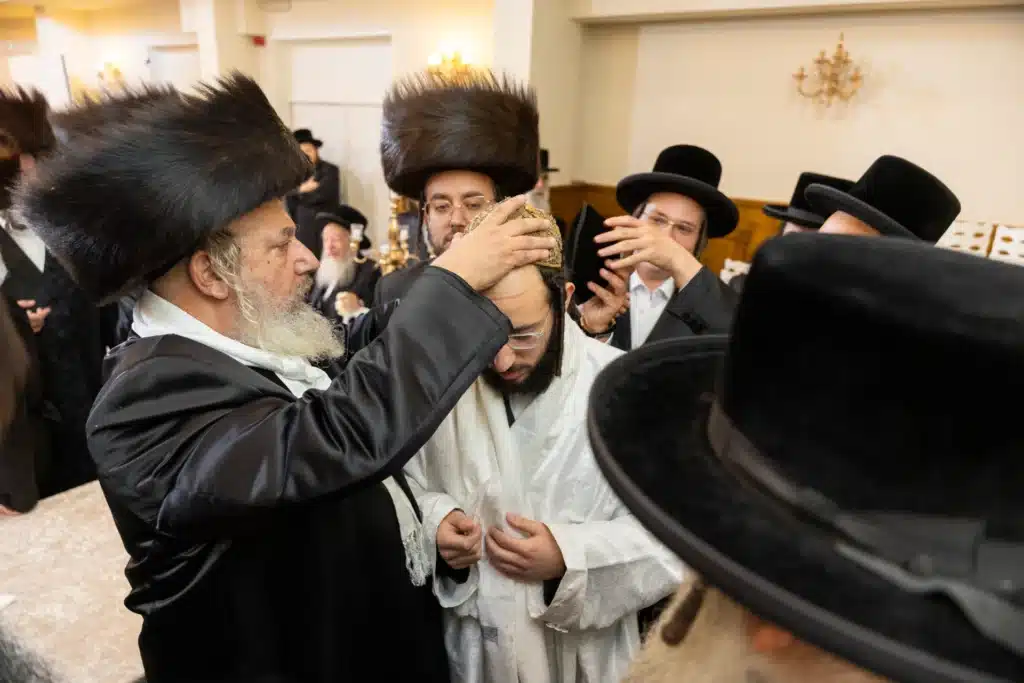 שמחת בית רימנוב: נכד האדמו"ר מקאמרנא נישא באנטוורפן שמחת בית רימנוב: נכד האדמו"ר מקאמרנא נישא באנטוורפן