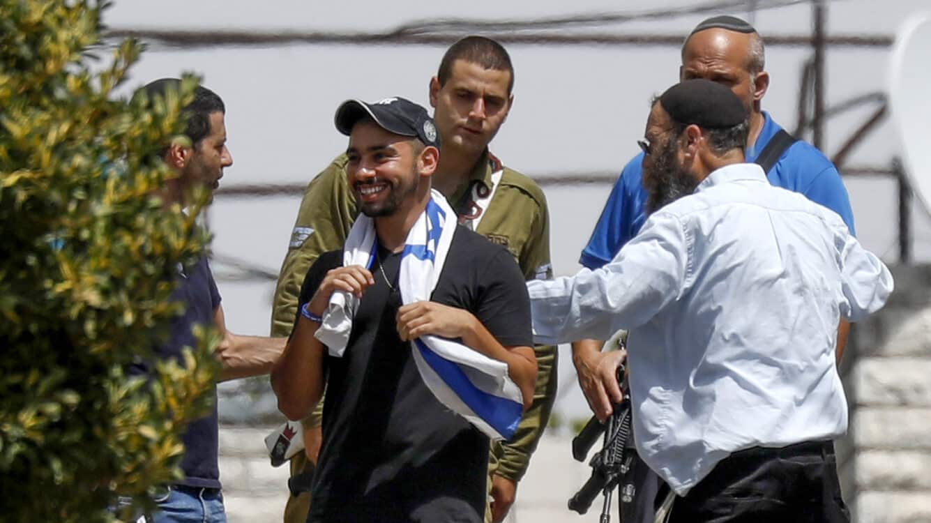 הרצוג מחק את רישומו הפלילי של אלאור אזריה: אלו הנימוקים