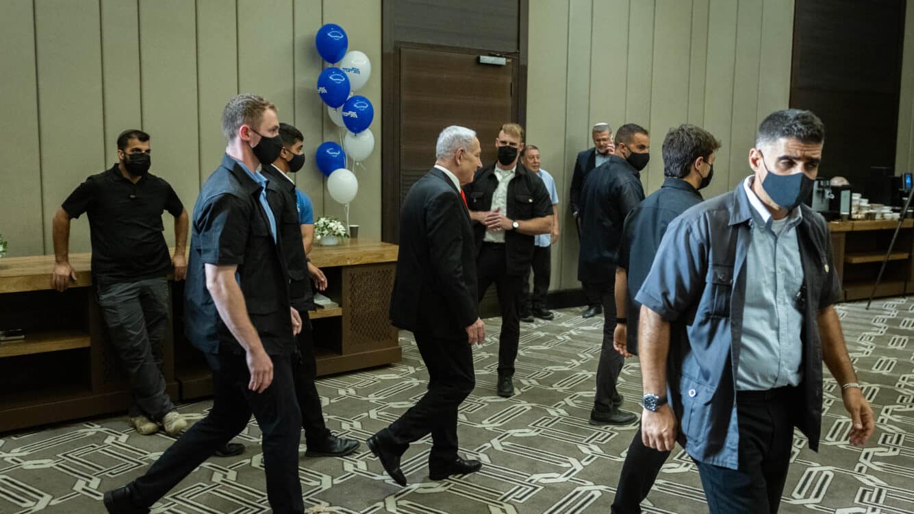 בליכוד חושפים: זה הבכיר הפלסטיני שעומד מאחורי הפייק ניוז