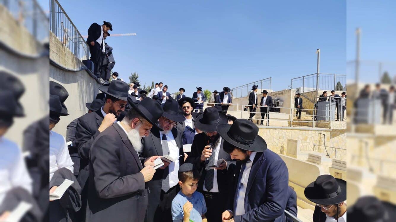 בלב אליהו התכנסו לזכרו של רה"י וזעקו בציונו על הגזירות
