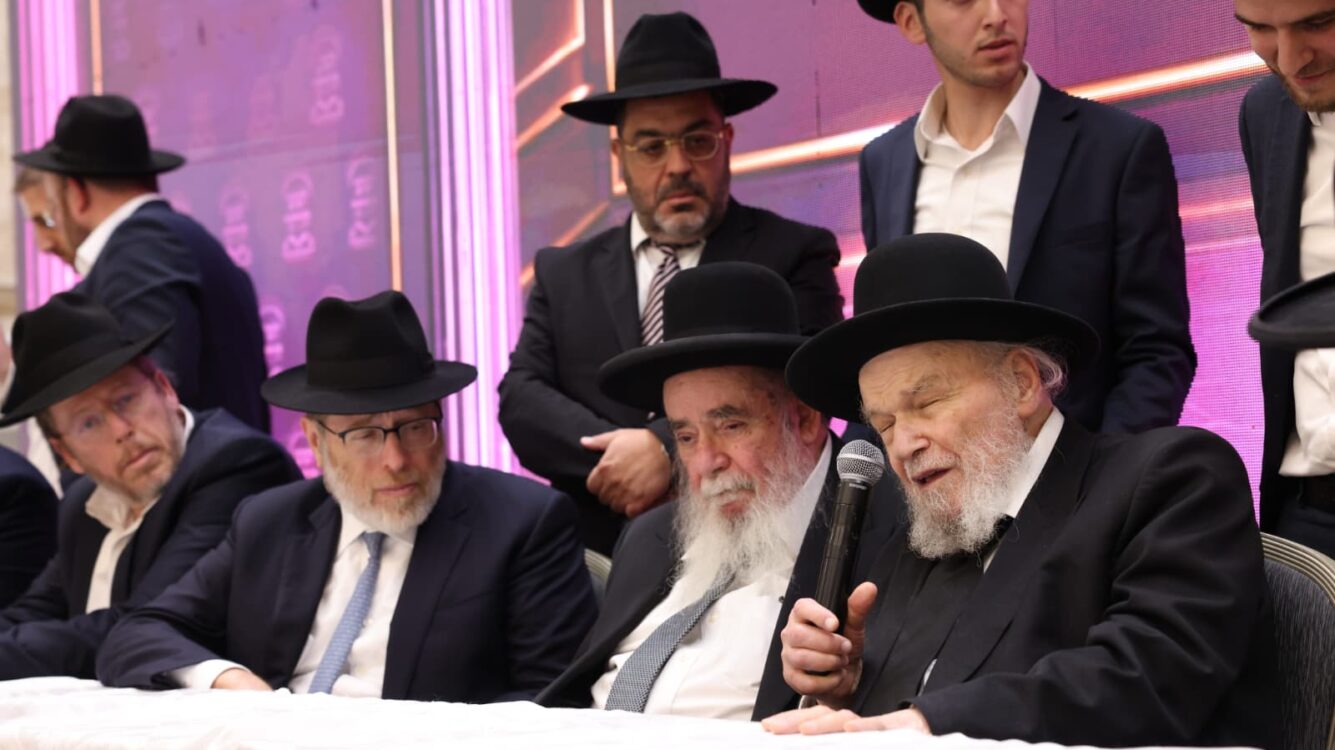 עשרות אלפי בנות סמינרים בכינוסי ענק לקראת יום ההתרמה