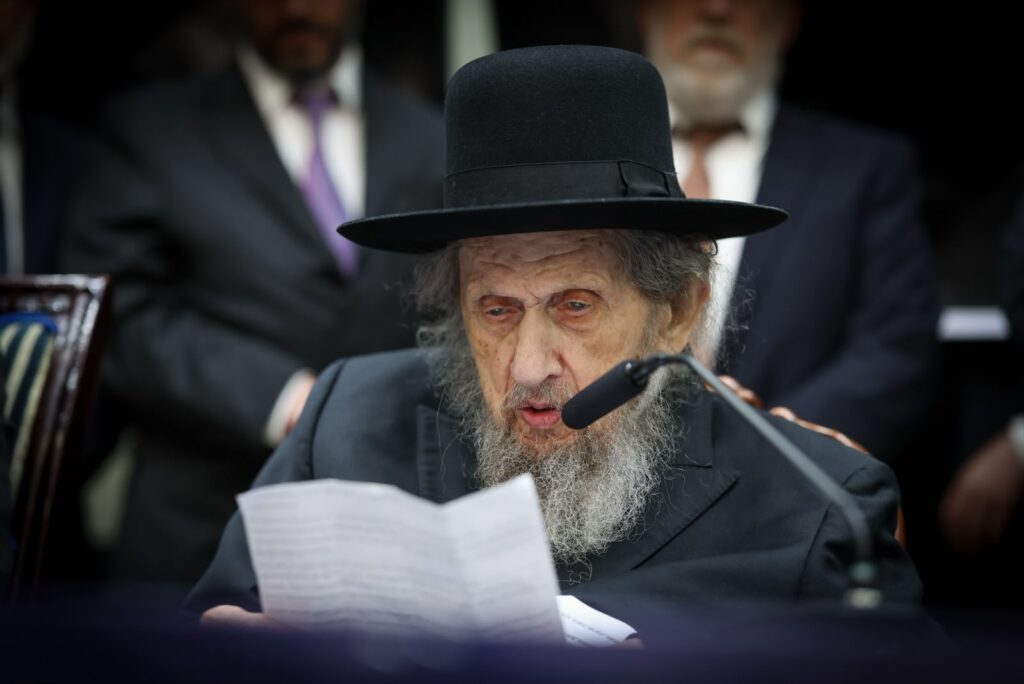 מרן הגר"ד לנדו: "מפלגות מסיתות ומפתות בתואנות שקר" מרן הגר"ד לנדו: "מפלגות מסיתות ומפתות בתואנות שקר"