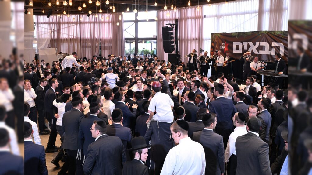 גדולי ישראל הגיעו להוקיר ולשמח בשמחת בית-השואבה של עזר-מציון גדולי ישראל הגיעו להוקיר ולשמח בשמחת בית-השואבה של עזר-מציון
