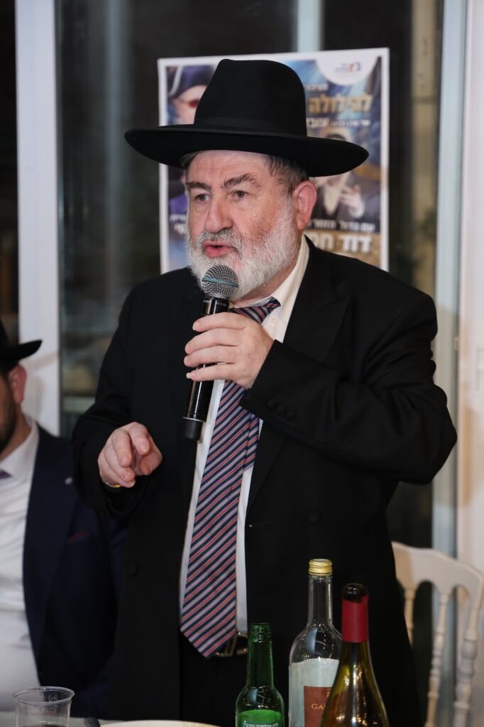 גלריה: מעמד ההילולה של ארגון "והאר עינינו" לזכרו של מרן גלריה: מעמד ההילולה של ארגון "והאר עינינו" לזכרו של מרן