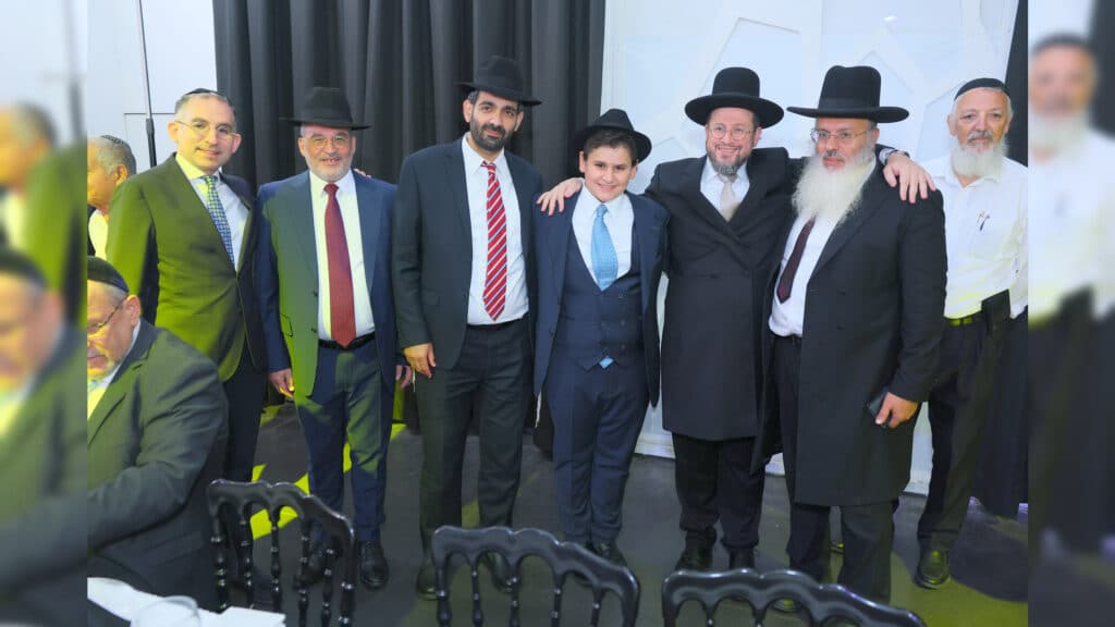 רבנים ואדמו"רים בבר מצווה לבנו של הגר"א דרעי רבנים ואדמו"רים בבר מצווה לבנו של הגר"א דרעי