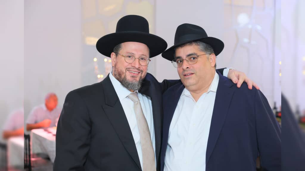 רבנים ואדמו"רים בבר מצווה לבנו של הגר"א דרעי רבנים ואדמו"רים בבר מצווה לבנו של הגר"א דרעי