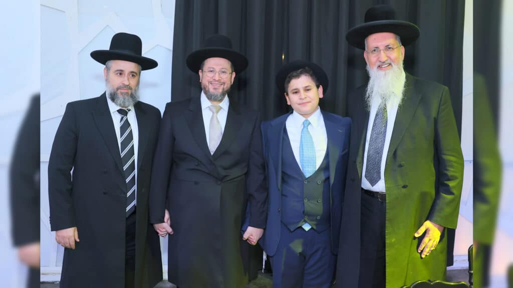 רבנים ואדמו"רים בבר מצווה לבנו של הגר"א דרעי רבנים ואדמו"רים בבר מצווה לבנו של הגר"א דרעי